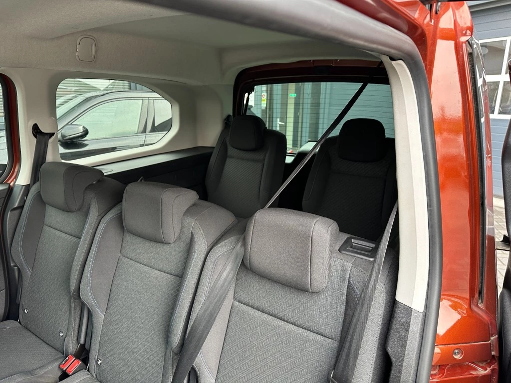 Hoofdafbeelding Peugeot Rifter