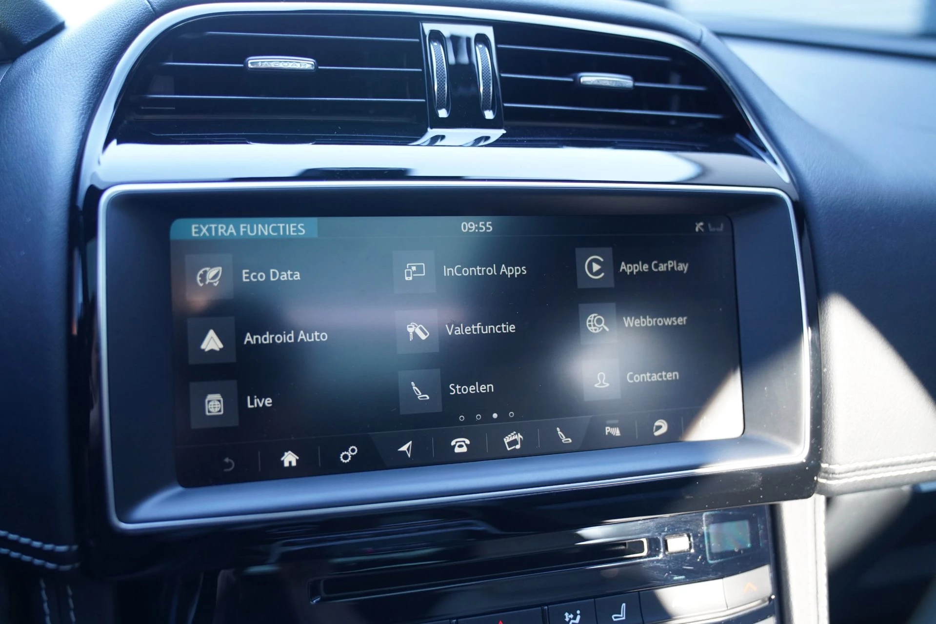 Hoofdafbeelding Jaguar F-PACE