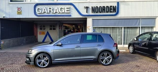 Volkswagen Golf 1.5 TSI Highline Business R Line