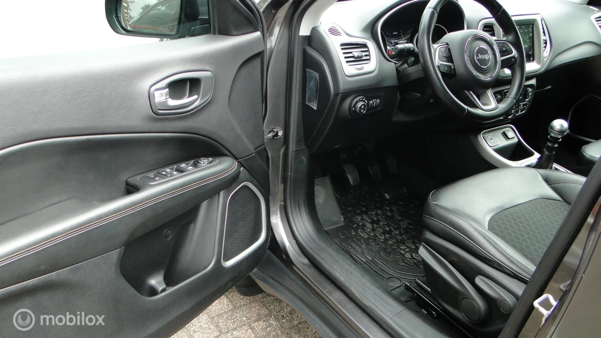 Hoofdafbeelding Jeep Compass