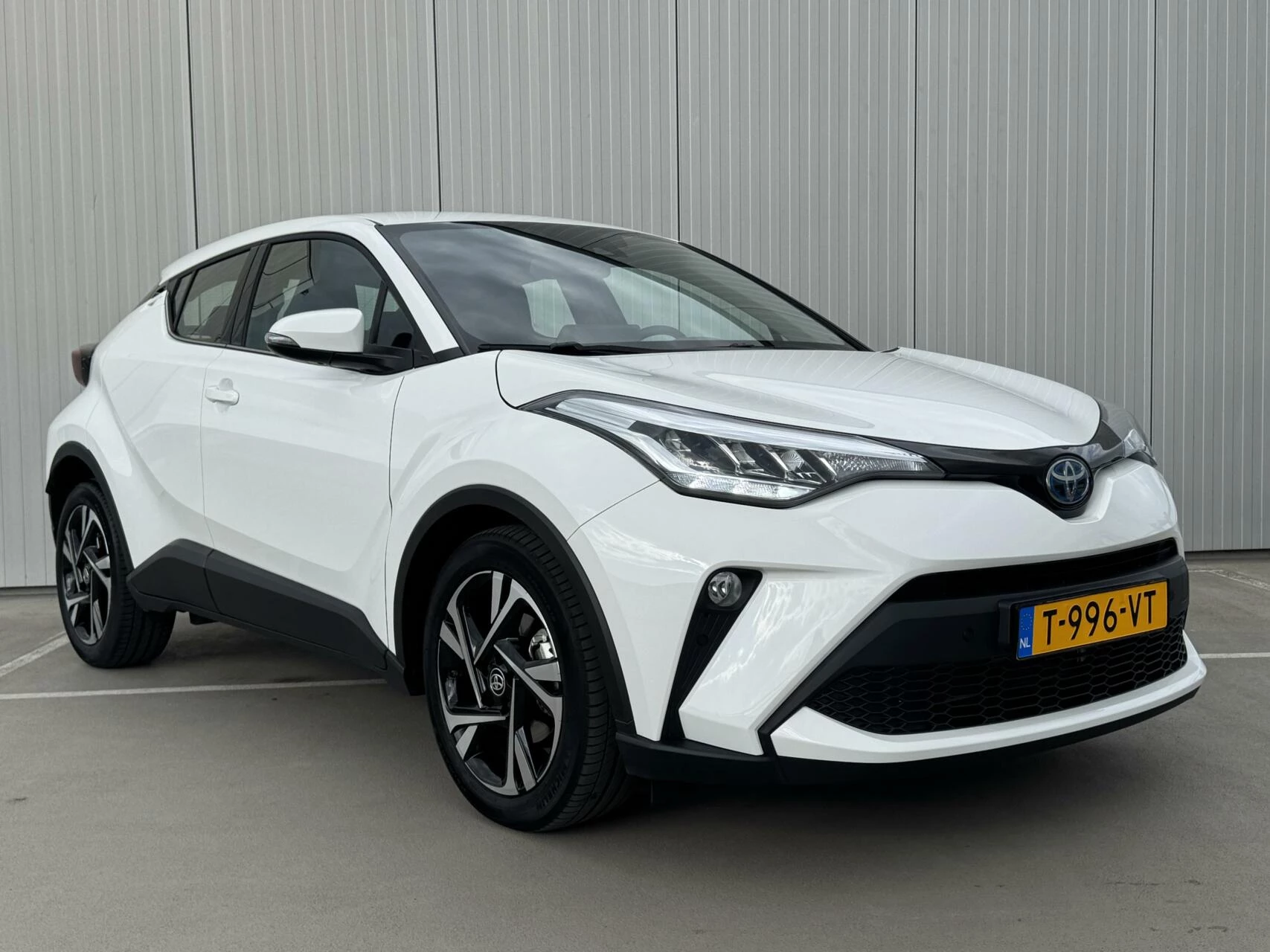 Hoofdafbeelding Toyota C-HR