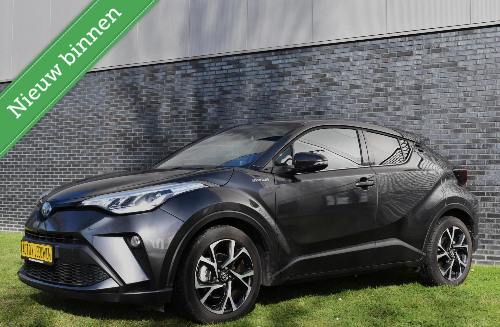 Hoofdafbeelding Toyota C-HR