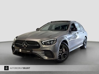 Hoofdafbeelding Mercedes-Benz E-Klasse Mercedes-Benz E-klasse Estate 300 e AMG | Pano | Trekhaak | Carplay | Sfeerverlichting | Camera | Dodehoek | 1e eigenaar