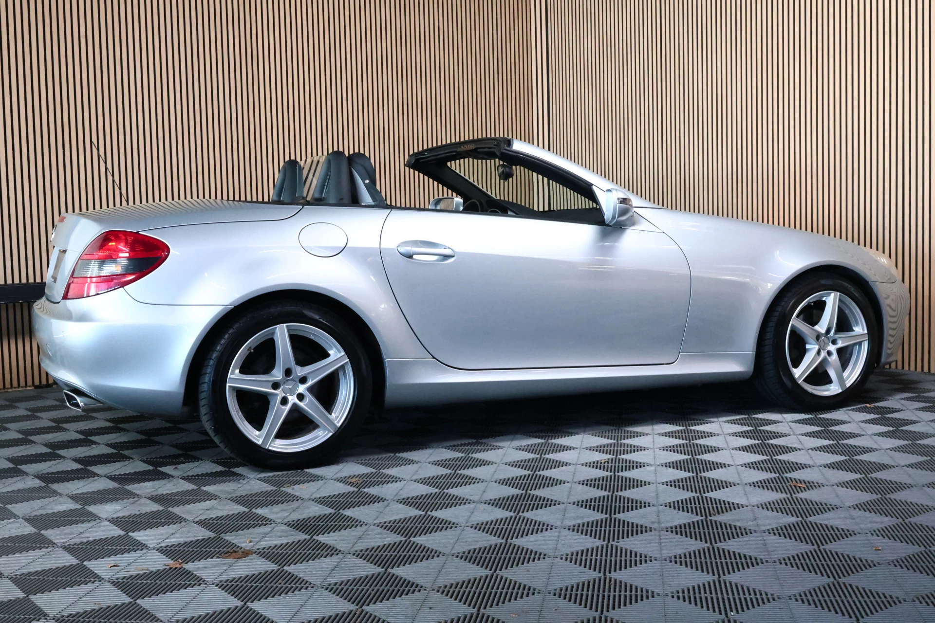 Hoofdafbeelding Mercedes-Benz SLK