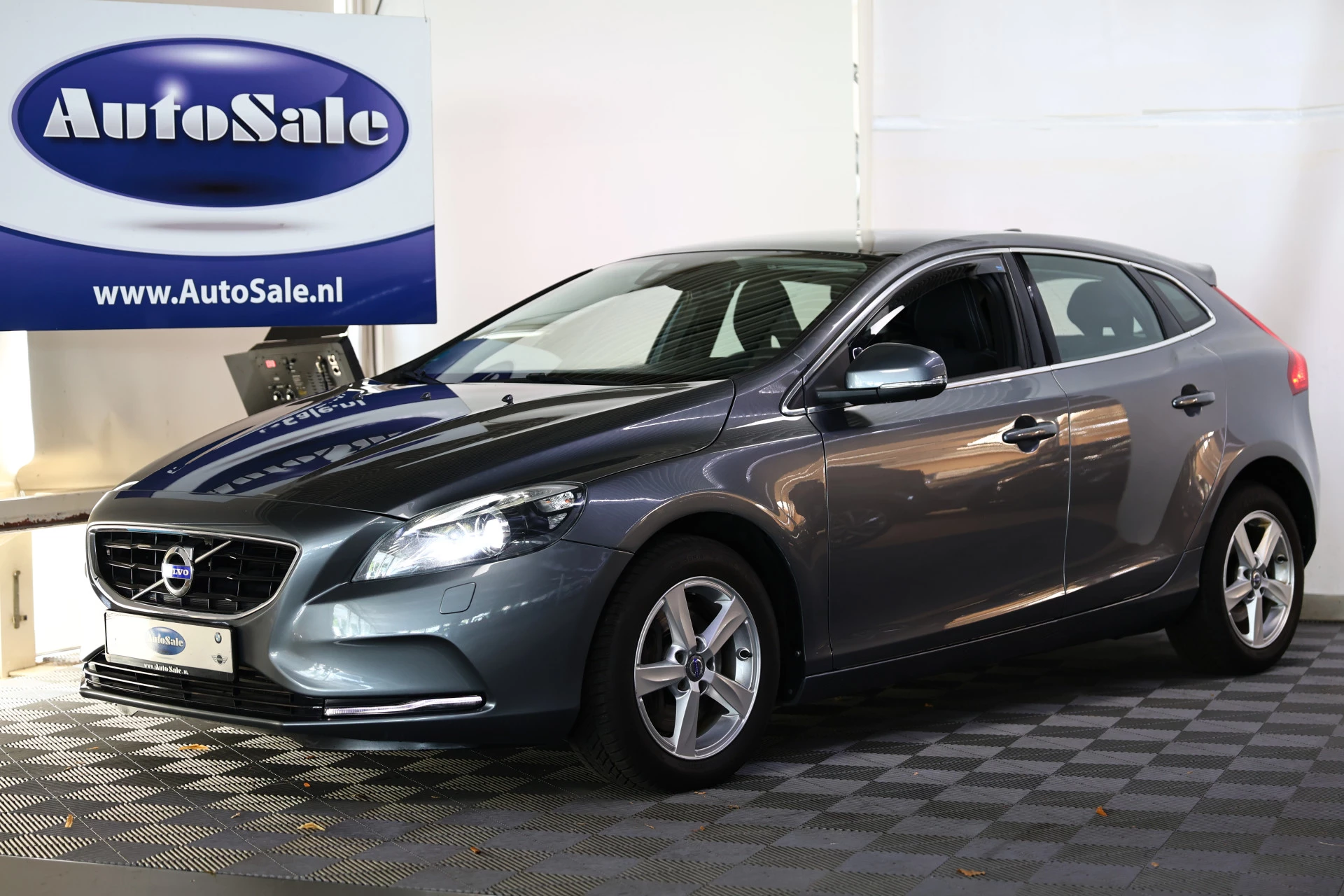Hoofdafbeelding Volvo V40
