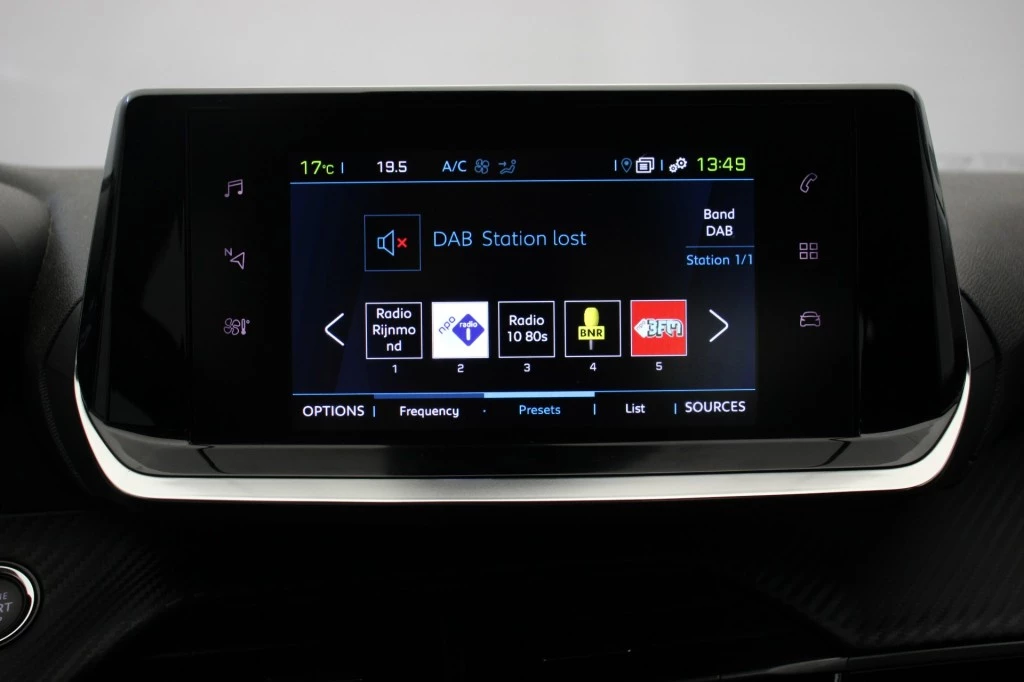 Hoofdafbeelding Peugeot e-208