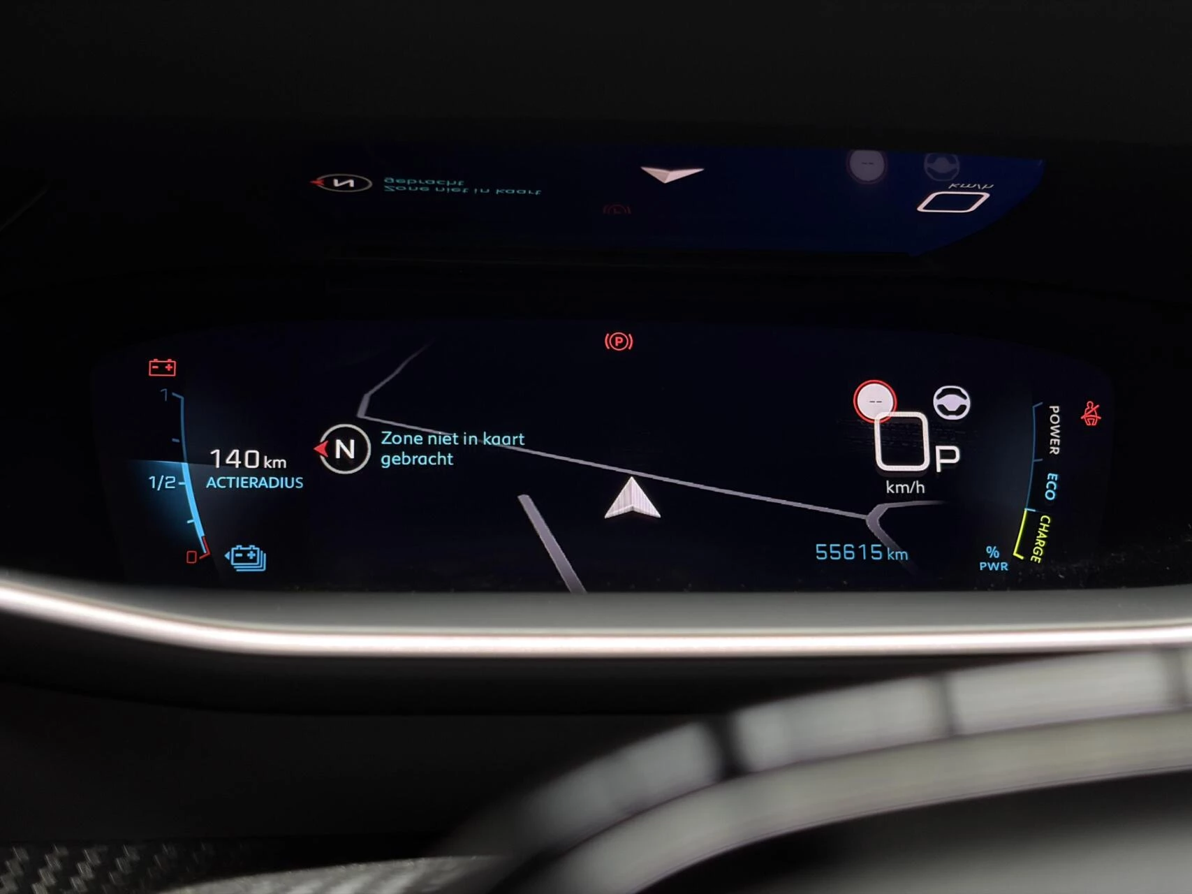 Hoofdafbeelding Peugeot e-2008