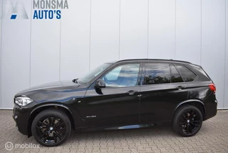 BMW X5 xDrive40d M-Sport Sapphirschwarz Pano Nappa 360° HUD Elek. trekhaak HiFi 20" LMV Etc.