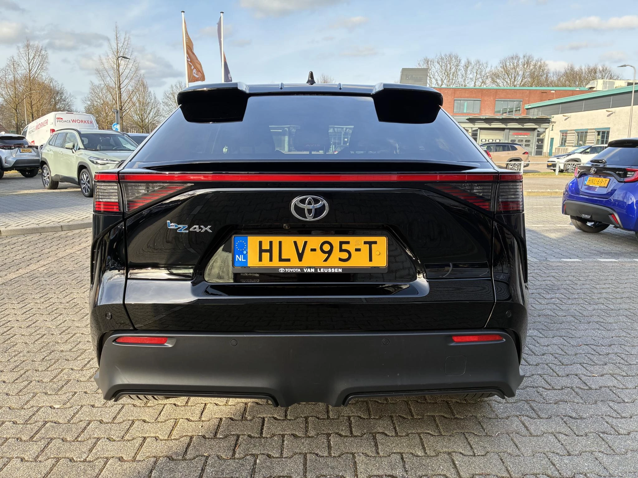 Hoofdafbeelding Toyota bZ4X