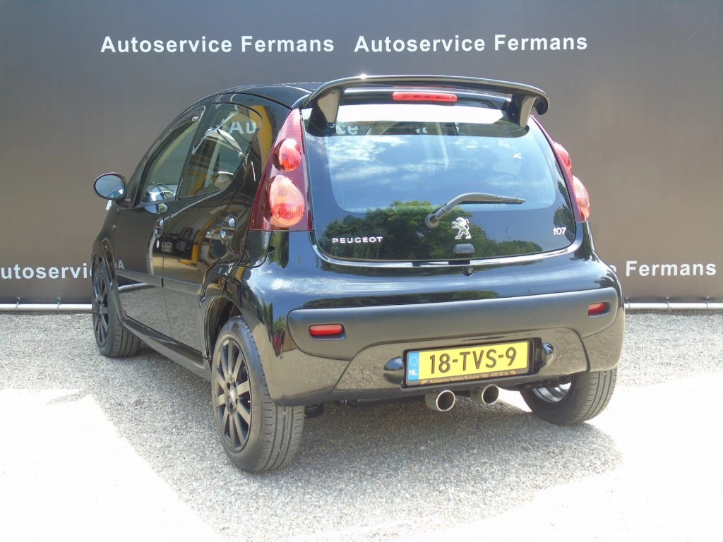 Hoofdafbeelding Peugeot 107