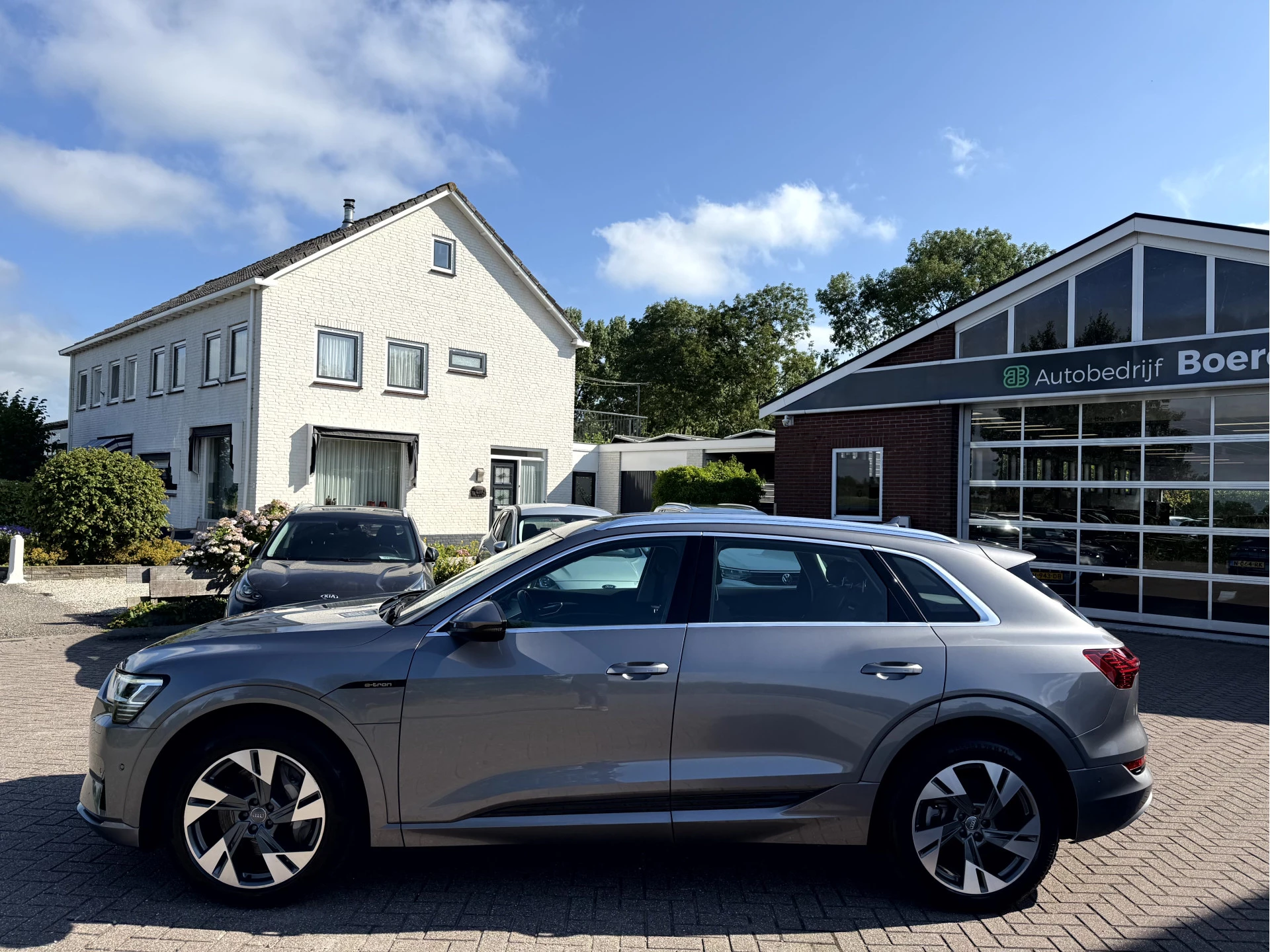 Hoofdafbeelding Audi e-tron