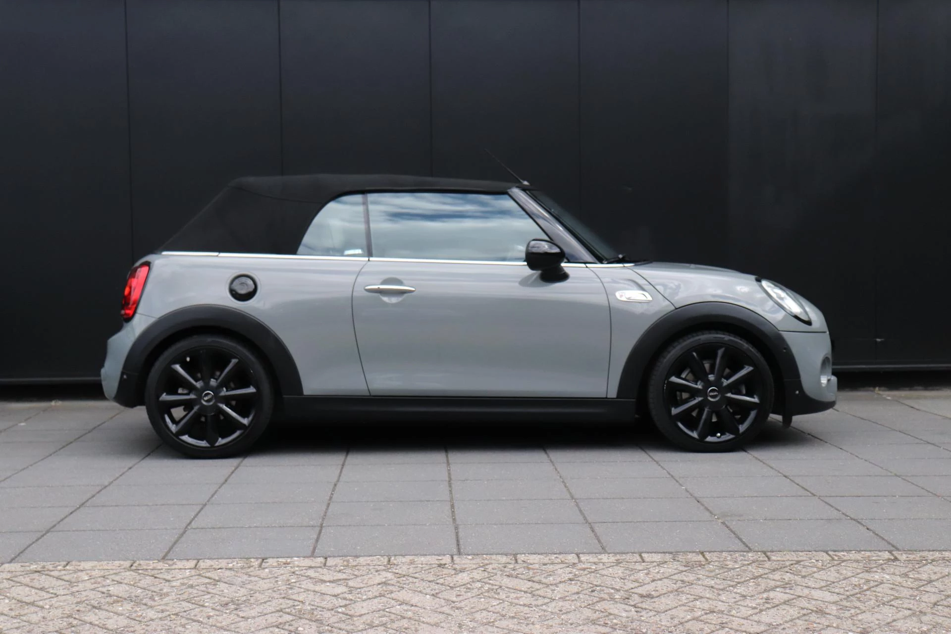 Hoofdafbeelding MINI Cooper S Cabrio