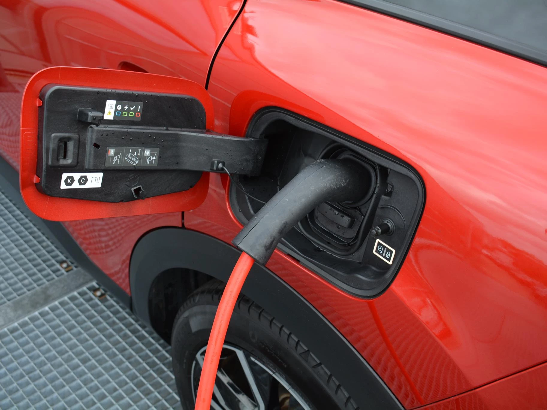 Hoofdafbeelding Citroën ë-C4