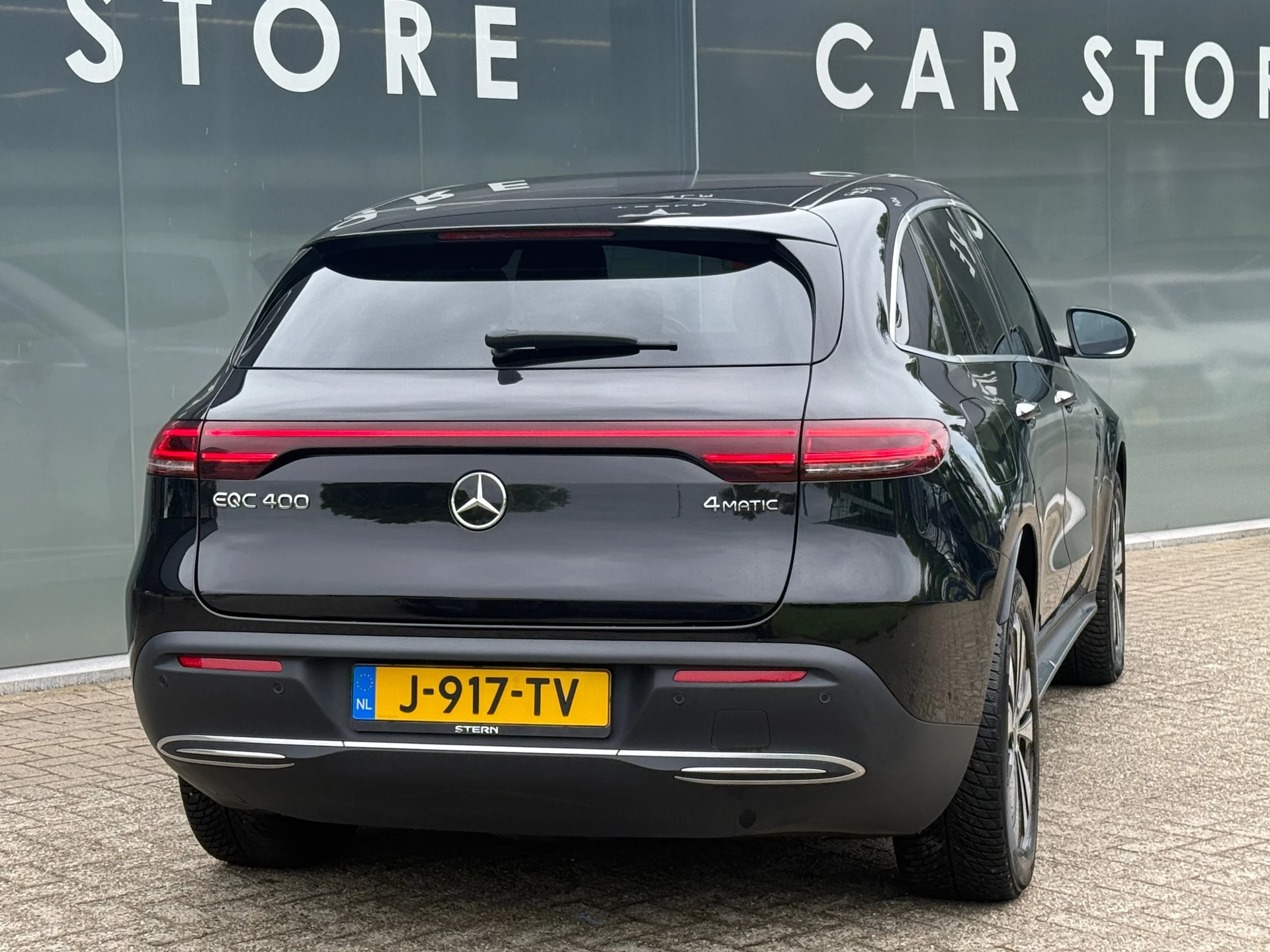 Hoofdafbeelding Mercedes-Benz EQC