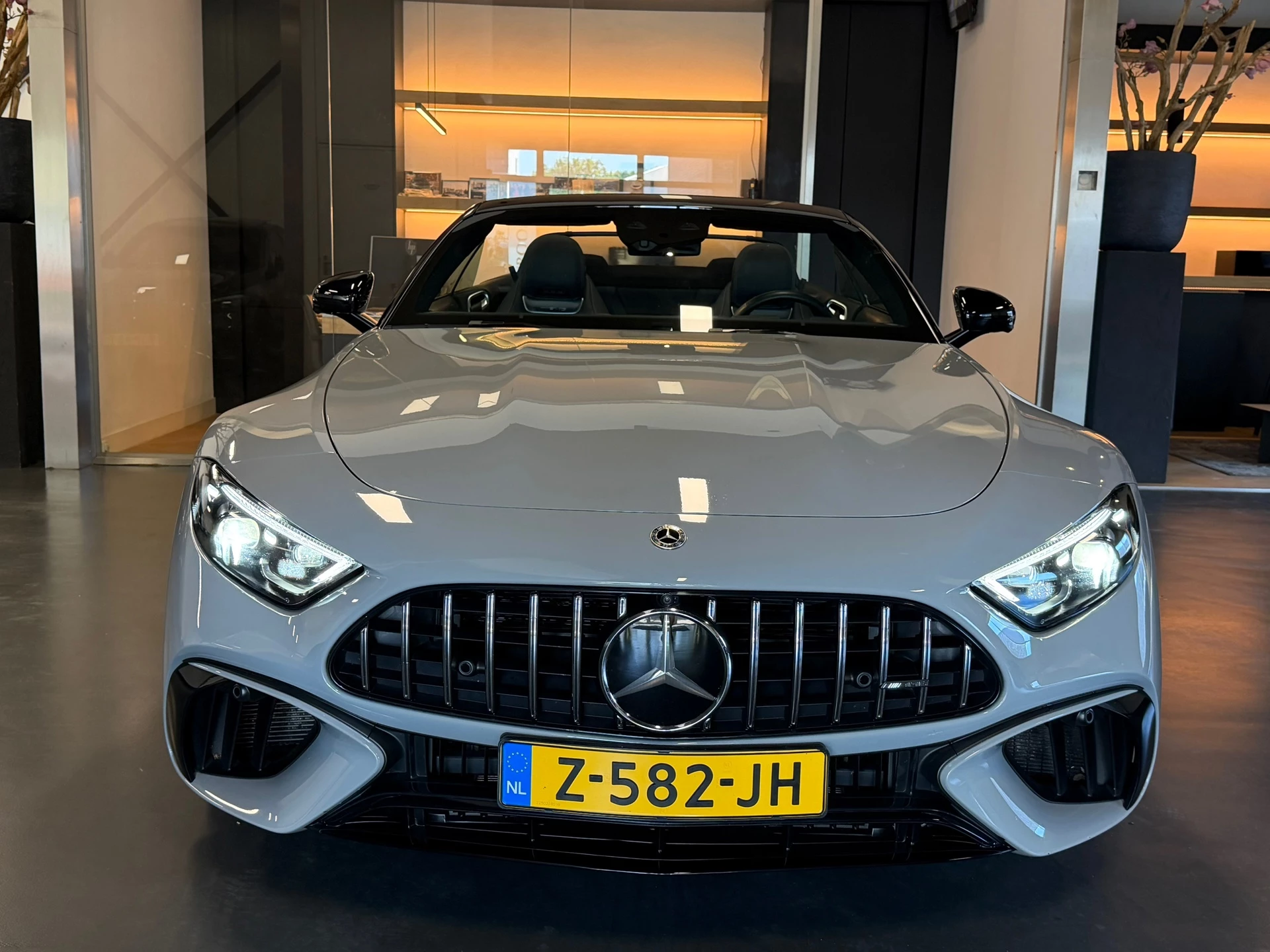 Hoofdafbeelding Mercedes-Benz SL