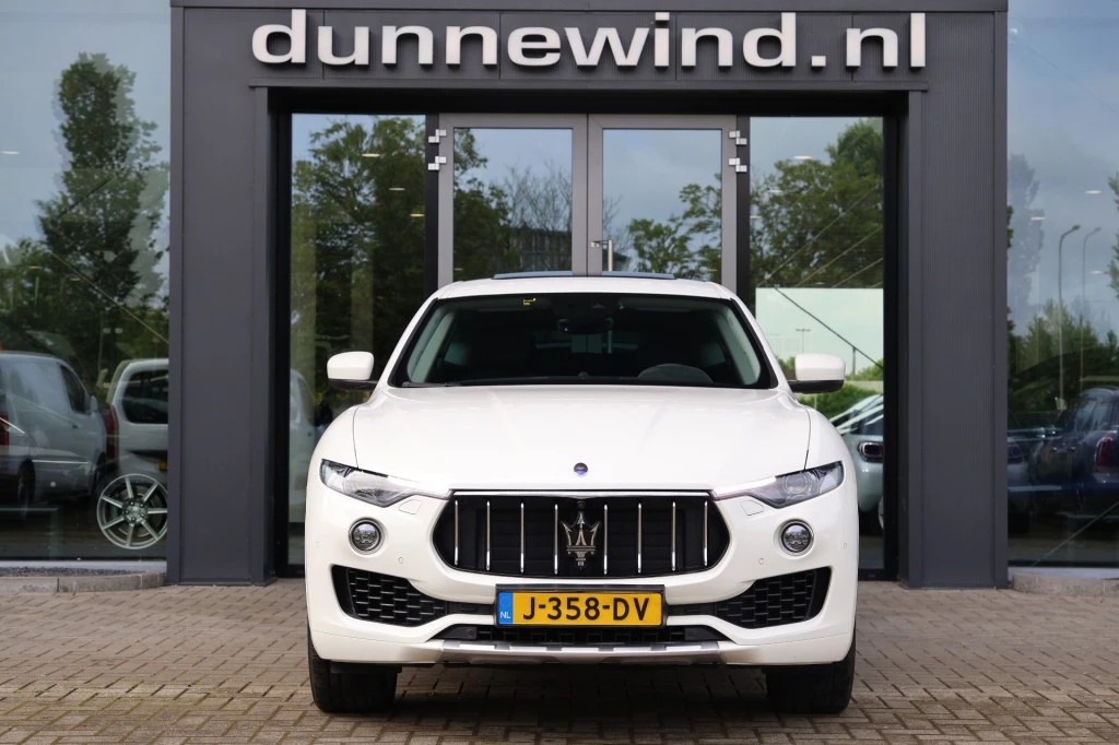 Hoofdafbeelding Maserati Levante