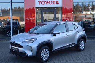 Toyota Yaris Cross HYBRID 115 DYNAMIC STOEL/STUUR/VOORRUITVERW. P-SENSOREN BLISS ANDROID/APPLE  CAMERA LM-VELGEN
