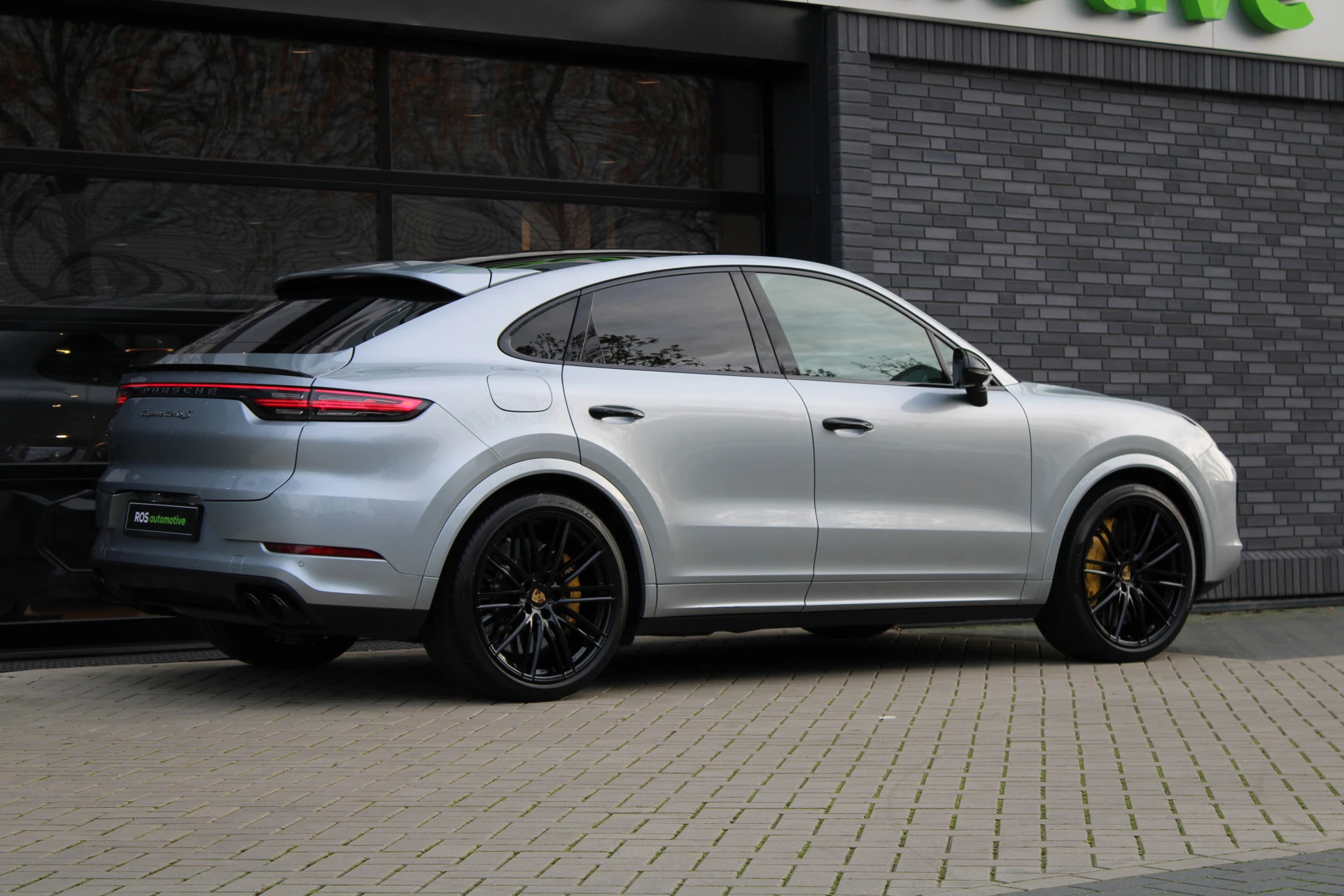 Hoofdafbeelding Porsche Cayenne