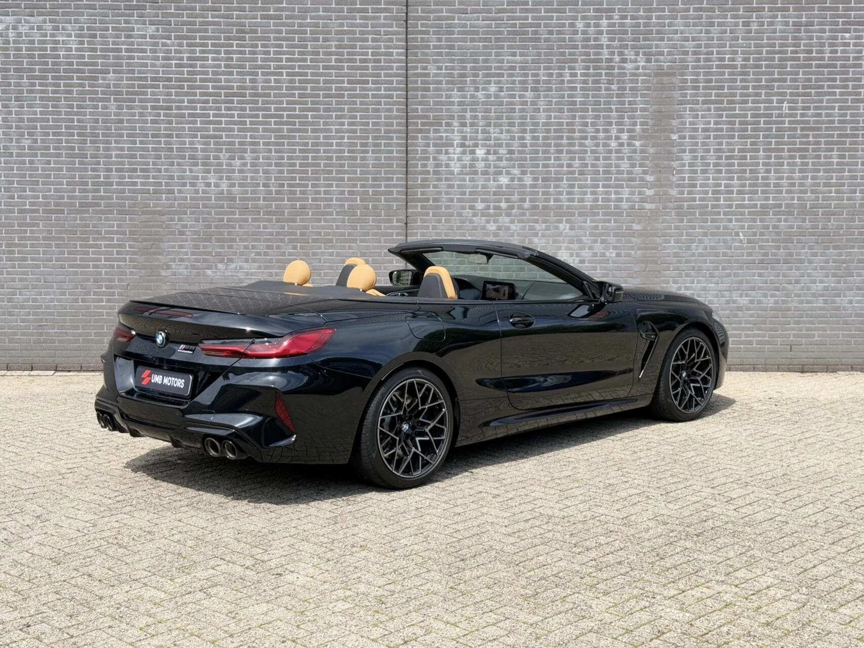 Hoofdafbeelding BMW M8