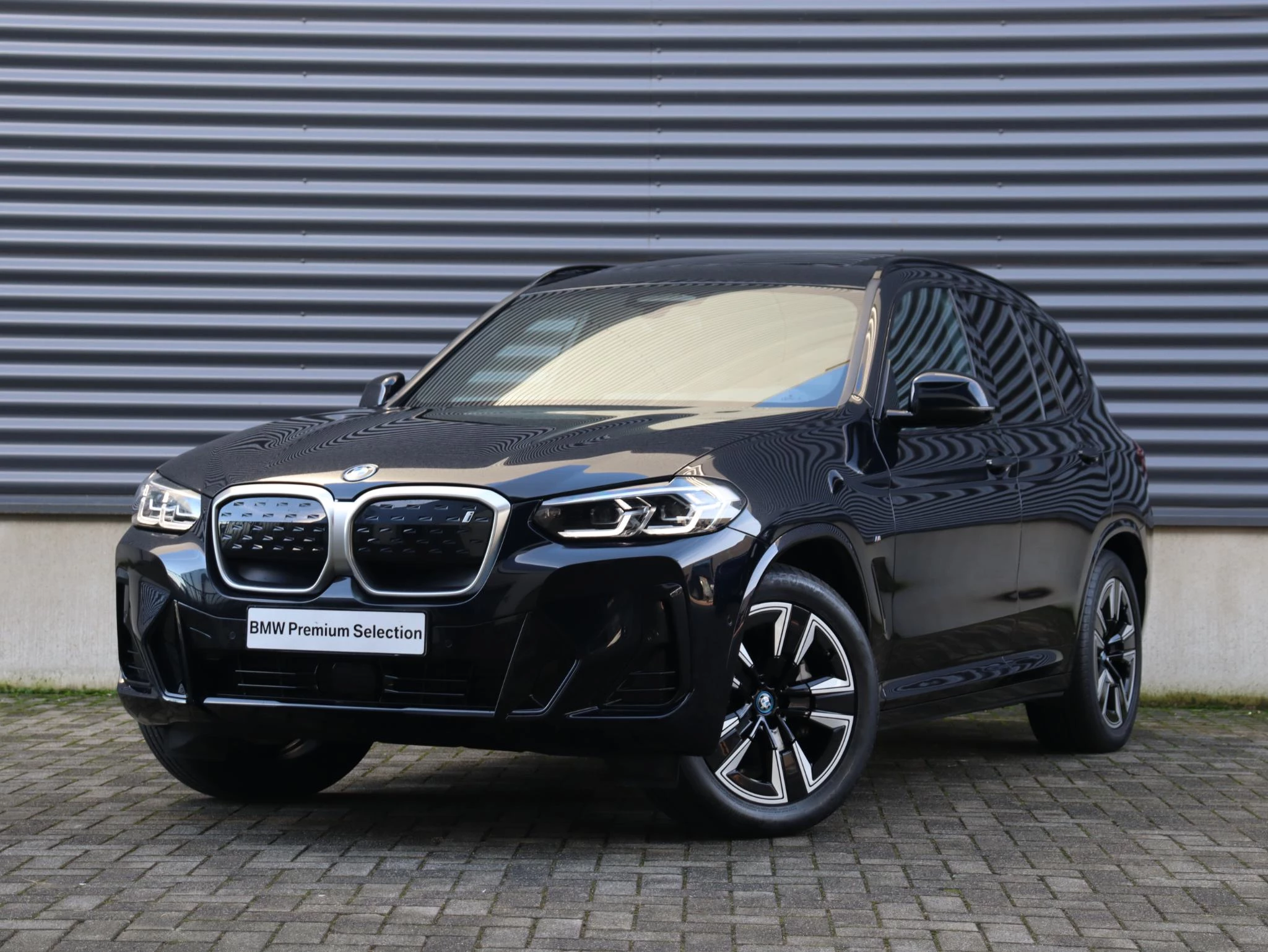 Hoofdafbeelding BMW iX3