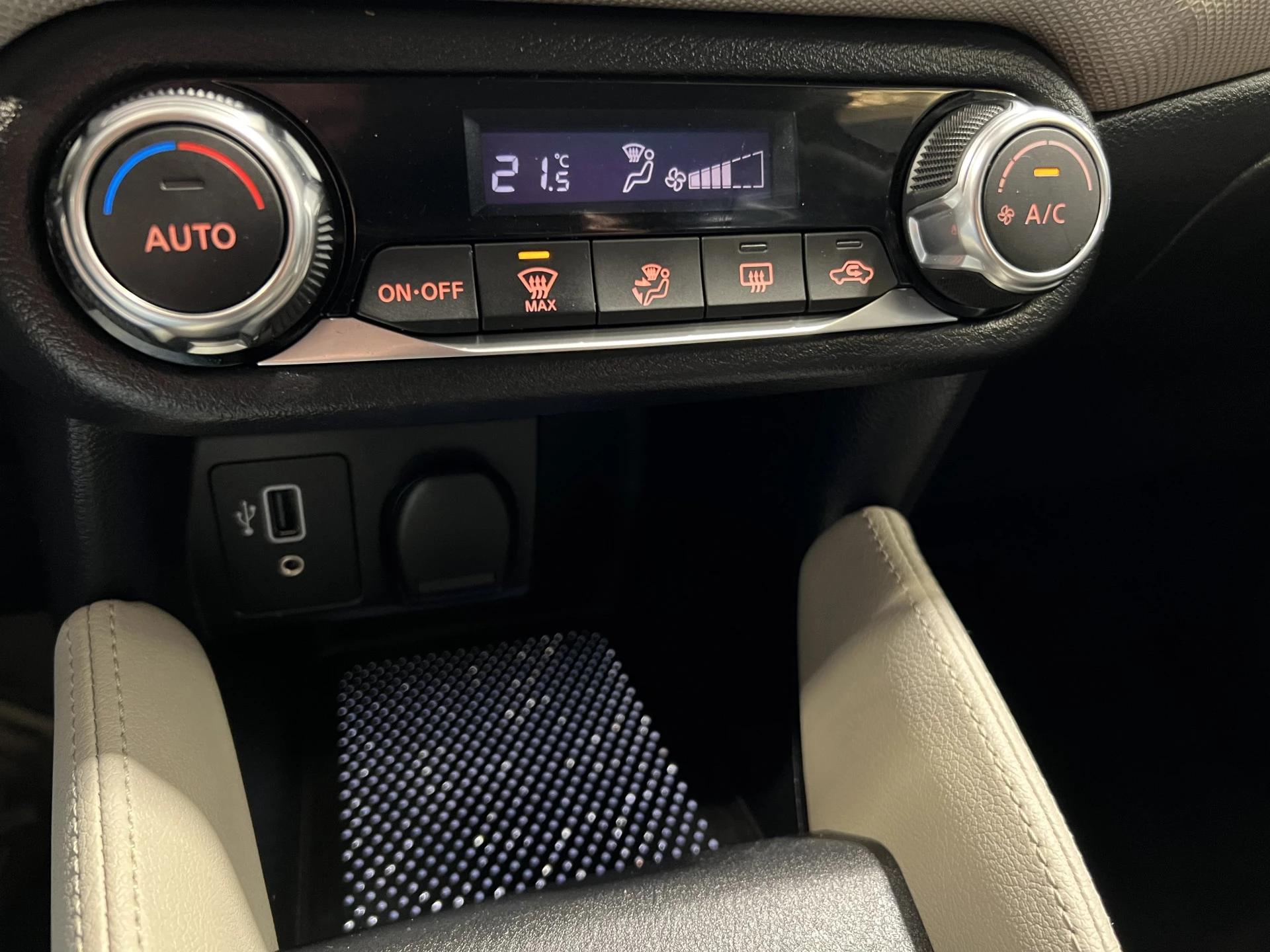 Hoofdafbeelding Nissan Micra