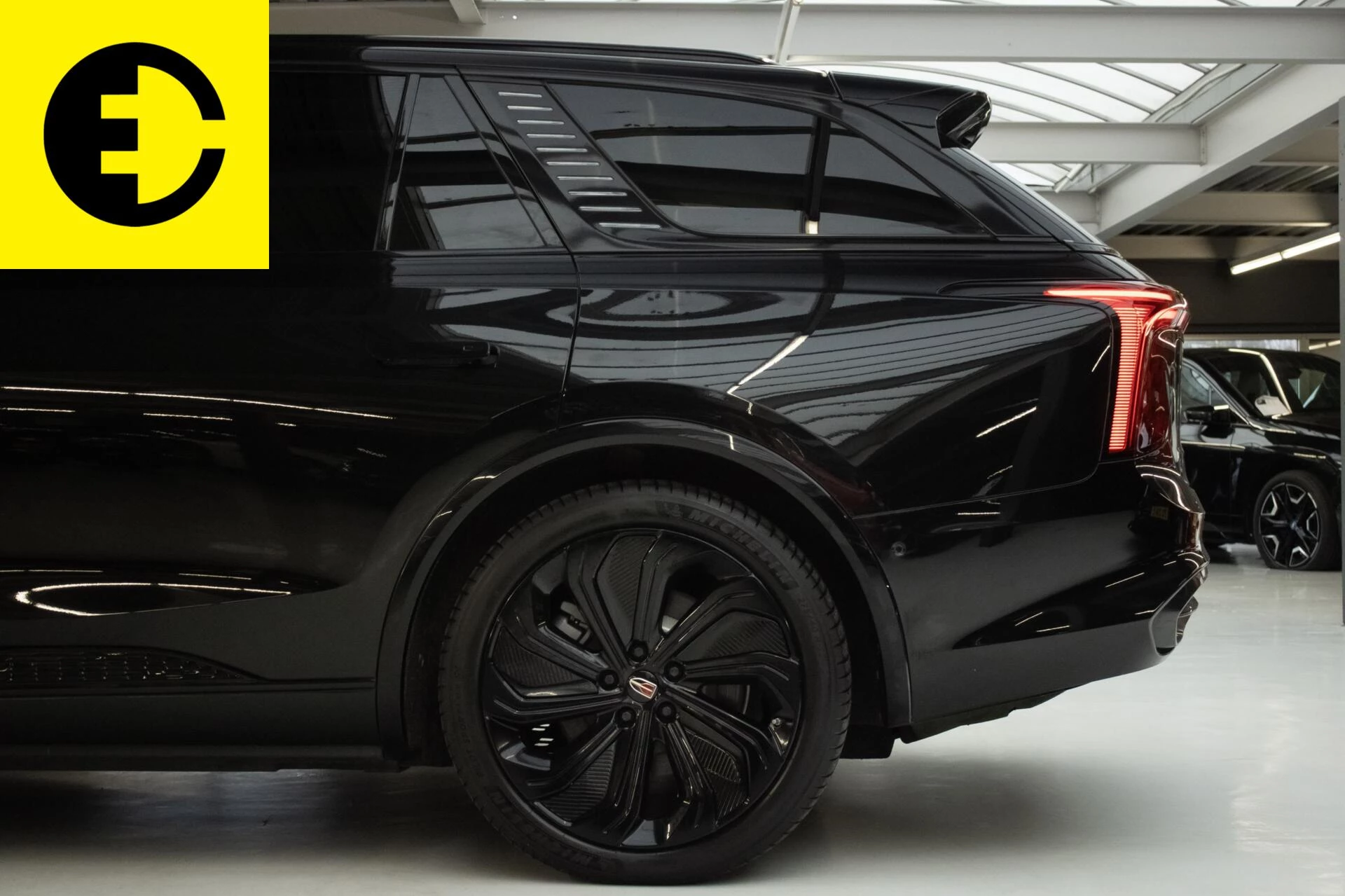 Hoofdafbeelding Hongqi E-HS9