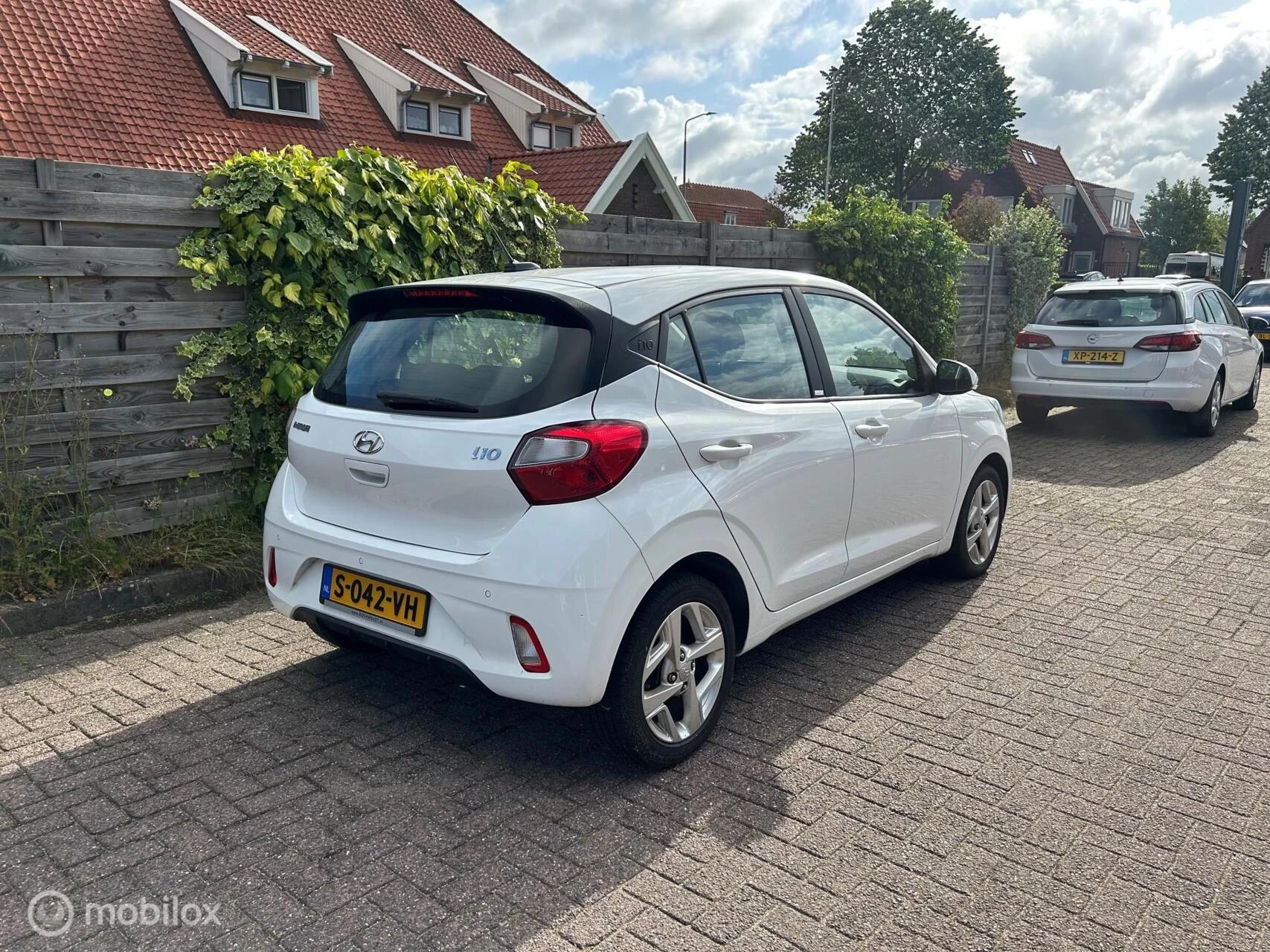Hoofdafbeelding Hyundai i10