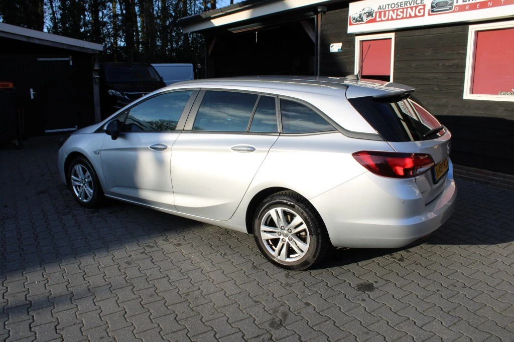Hoofdafbeelding Opel Astra