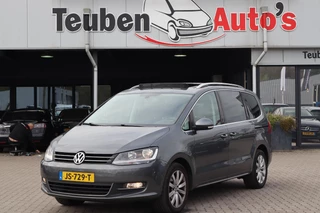 Hoofdafbeelding Volkswagen Sharan Volkswagen Sharan 2.0 TDI Highline 7p. Schuif- kanteldak, Panoramadak, Navigatie, Cruise control, Stoelverwarming, 7 Persoons, Auto moet nog gereinigd worden