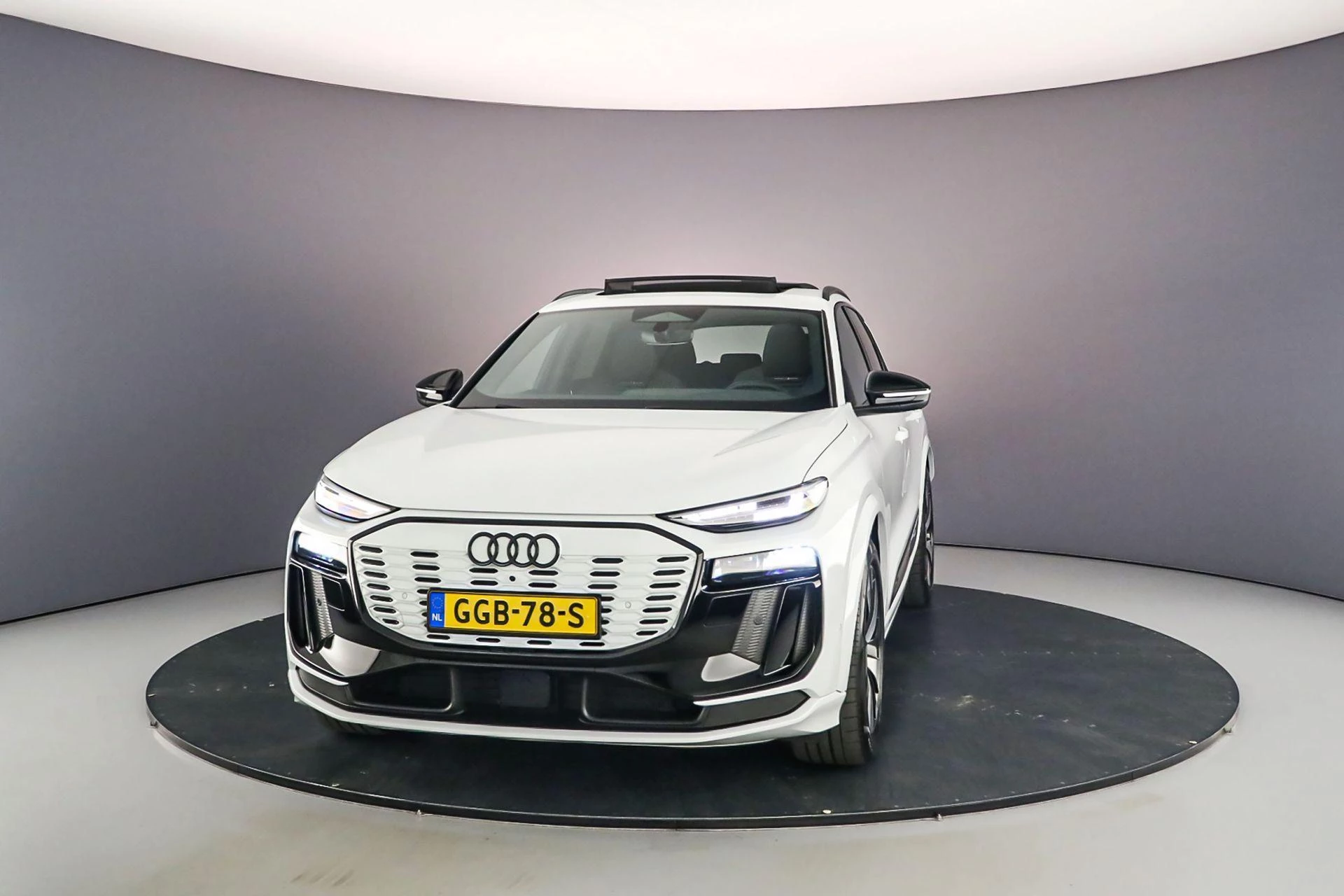 Hoofdafbeelding Audi Q6 e-tron