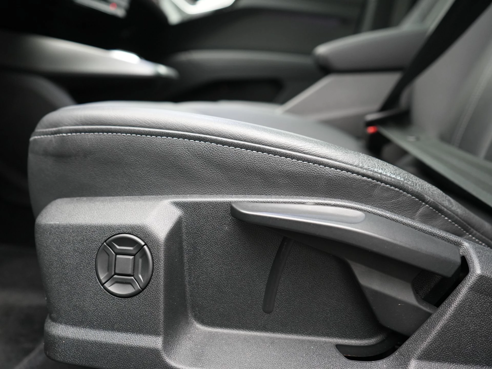 Hoofdafbeelding Audi Q4 e-tron