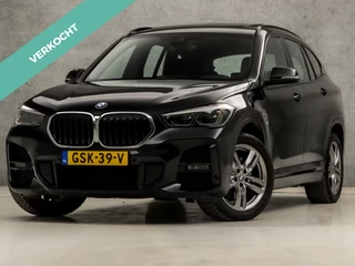 BMW X1 xDrive25e M Sport 221Pk Automaat (PANORAMADAK, M PAKKET, GROOT NAVI, SFEERVERLICHTING, ADAPTIVE CRUISE, HEAD-UP DISPLAY, SPORTSTOELEN, LEDER, ELEK ACHTERKLEP, CAMERA, NIEUWSTAAT)