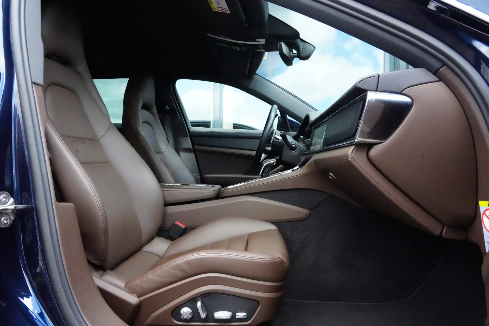 Hoofdafbeelding Porsche Panamera