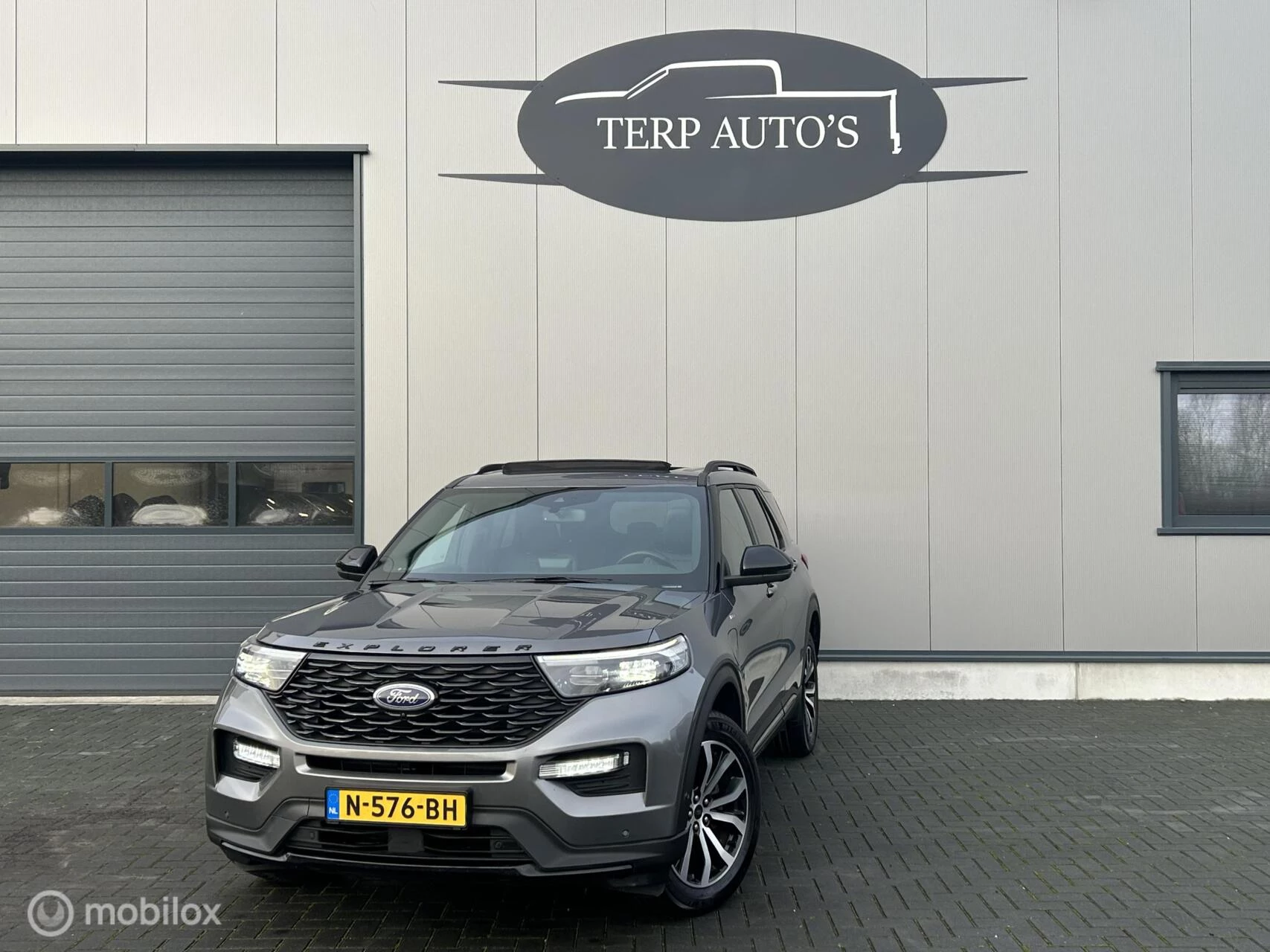 Hoofdafbeelding Ford Explorer