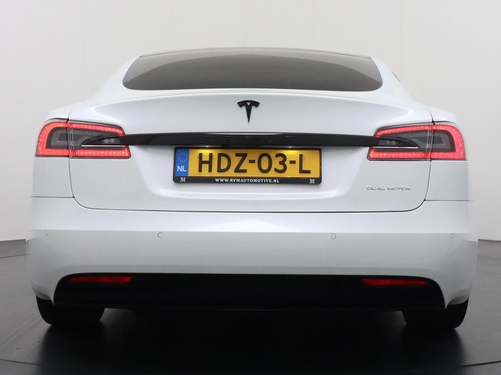 Hoofdafbeelding Tesla Model S