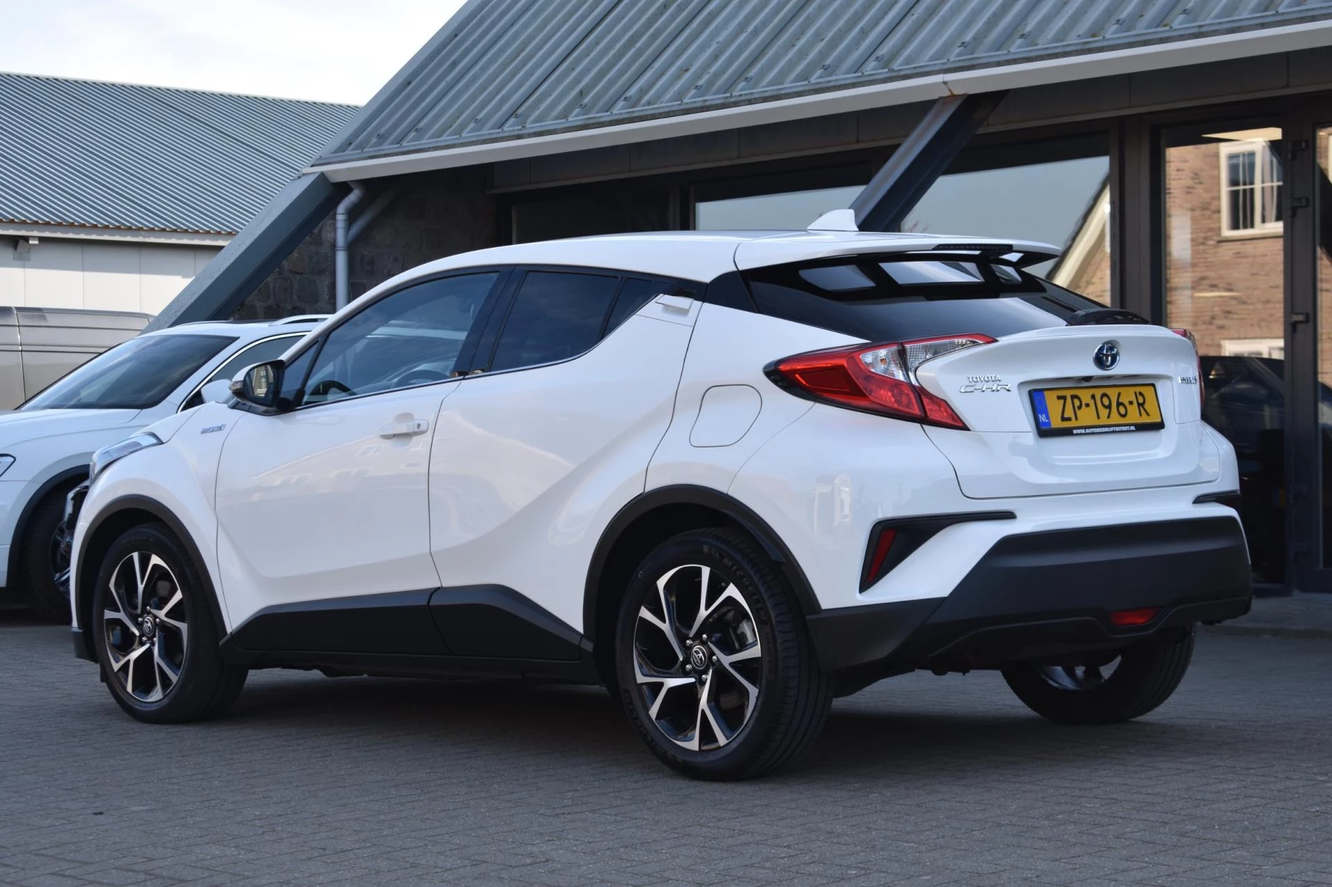 Hoofdafbeelding Toyota C-HR