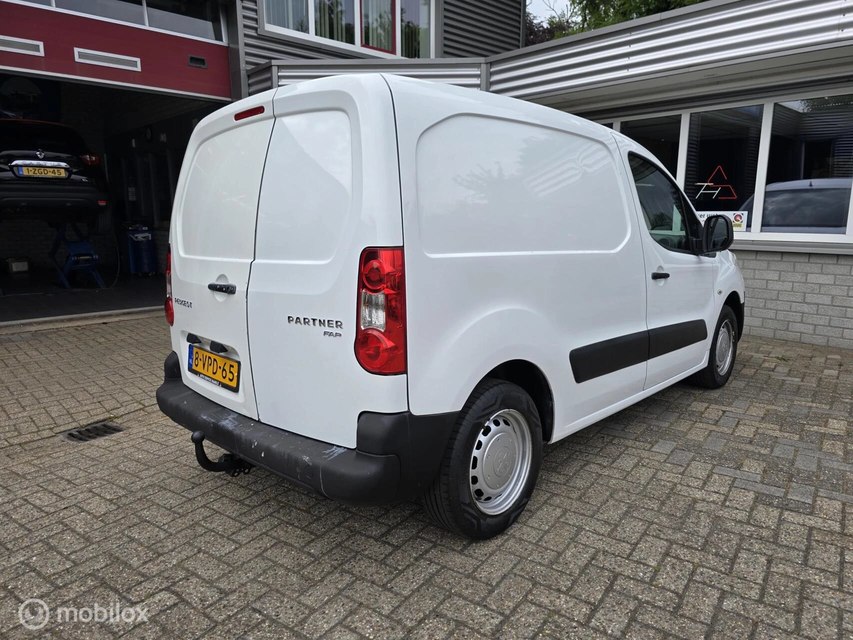 Hoofdafbeelding Peugeot Partner