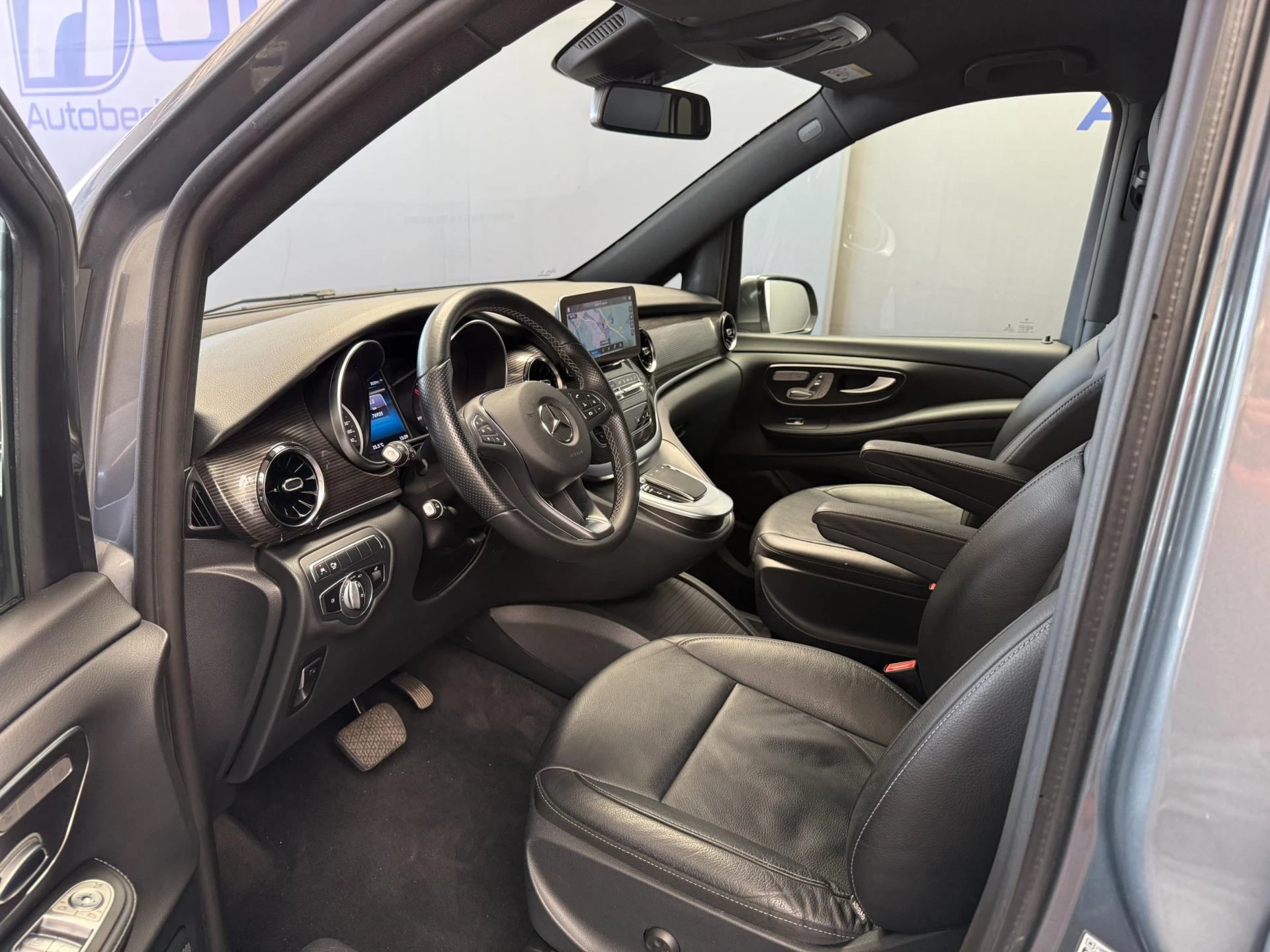 Hoofdafbeelding Mercedes-Benz EQV