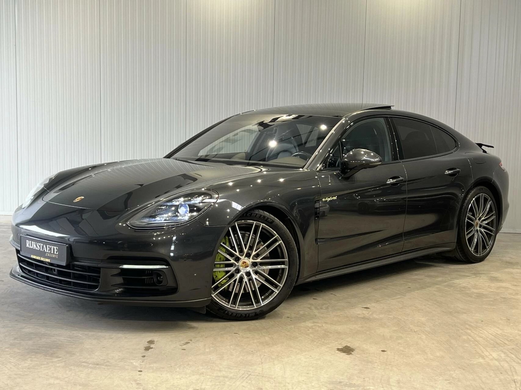 Hoofdafbeelding Porsche Panamera