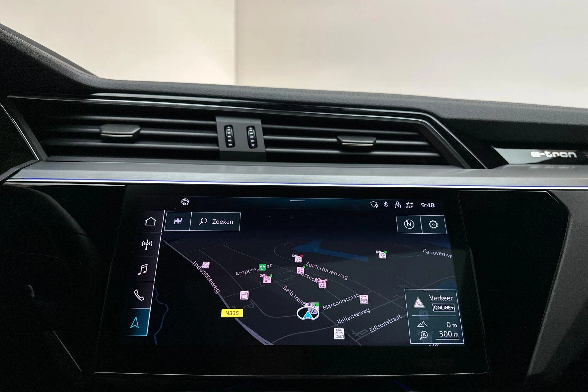 Hoofdafbeelding Audi Q8 e-tron