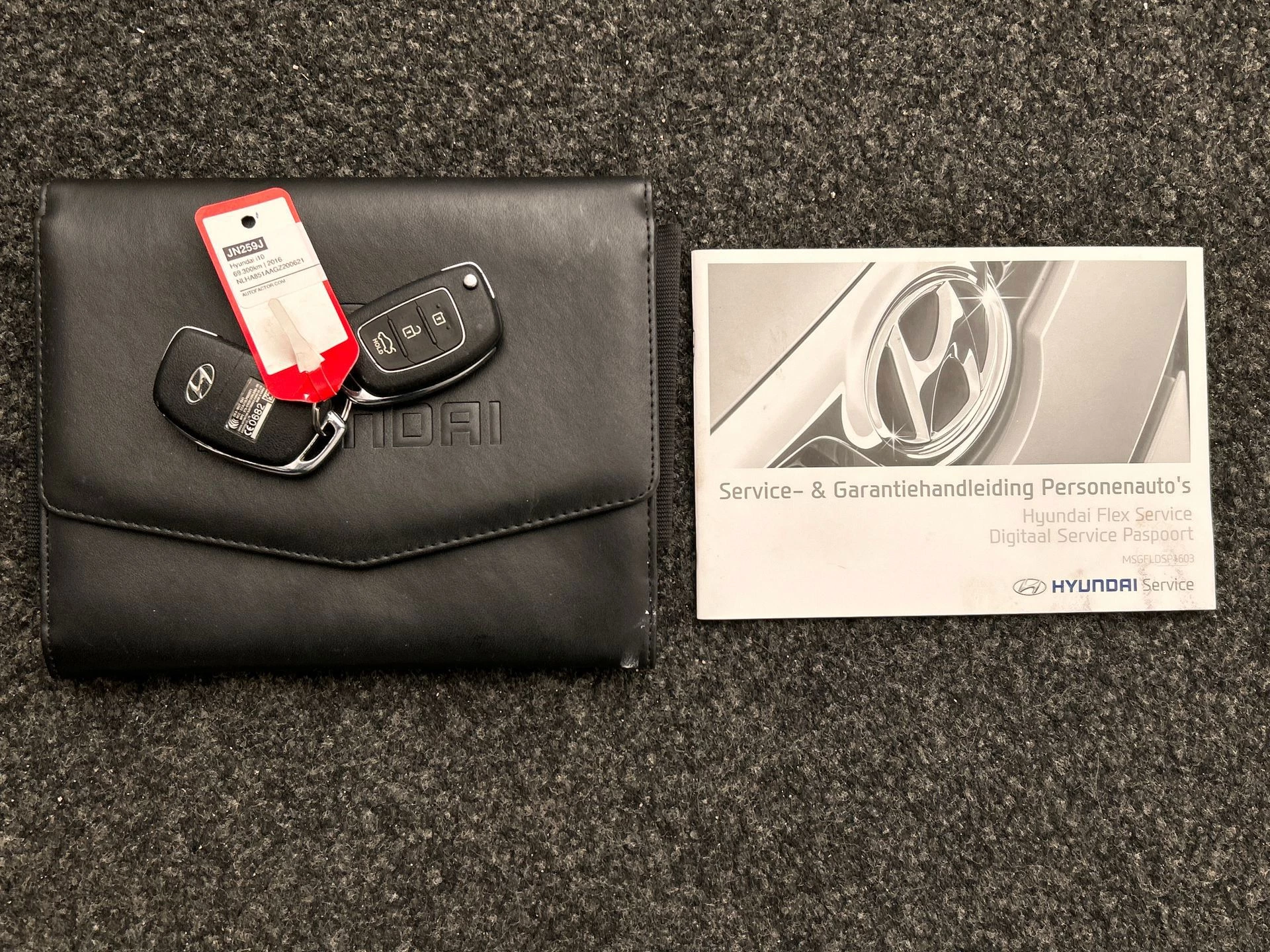 Hoofdafbeelding Hyundai i10