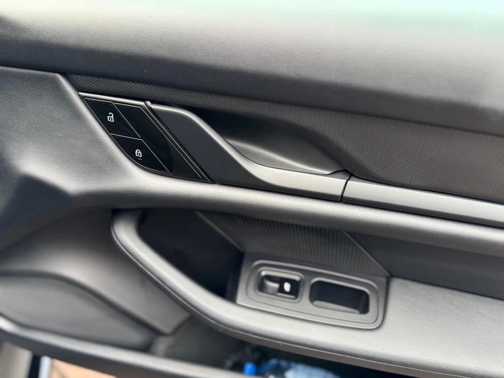 Hoofdafbeelding Porsche Taycan