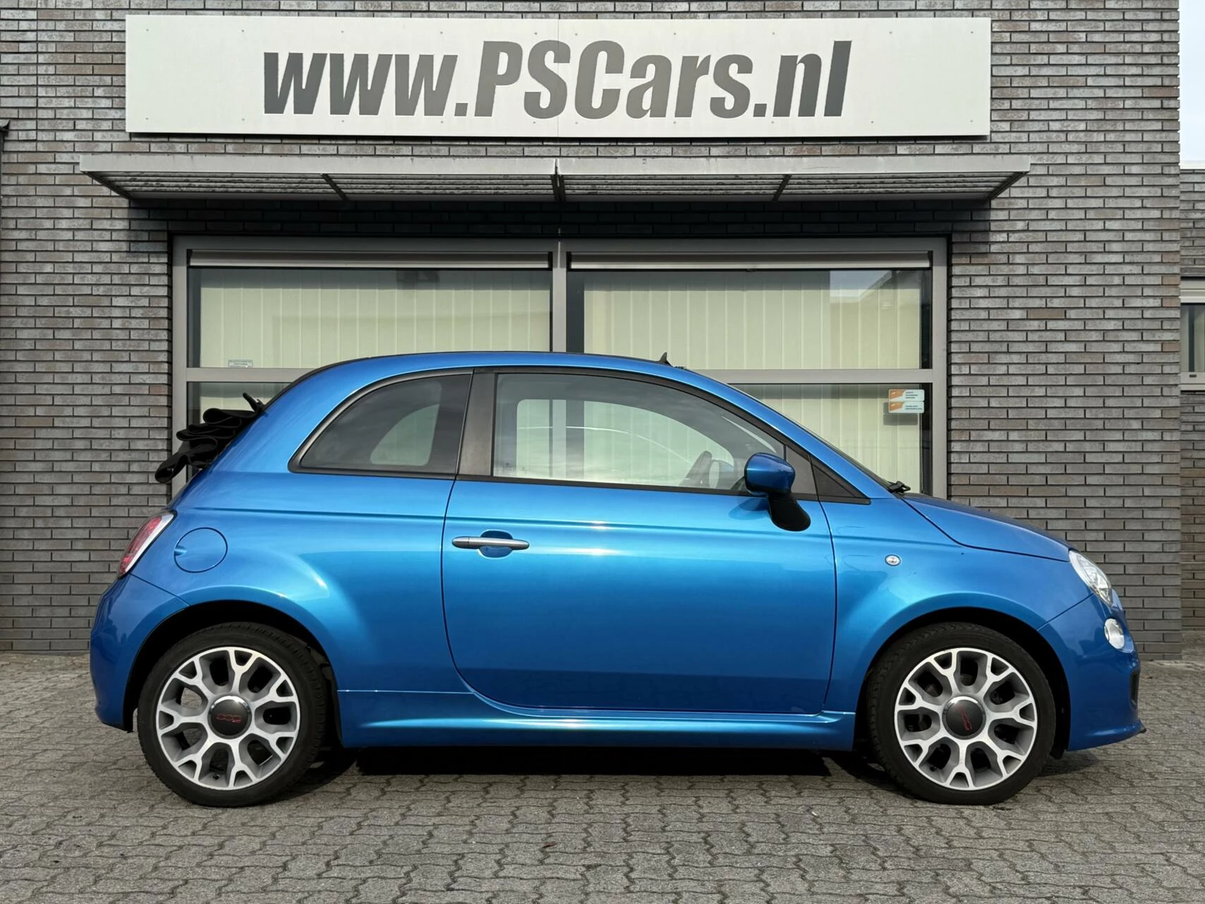 Hoofdafbeelding Fiat 500C