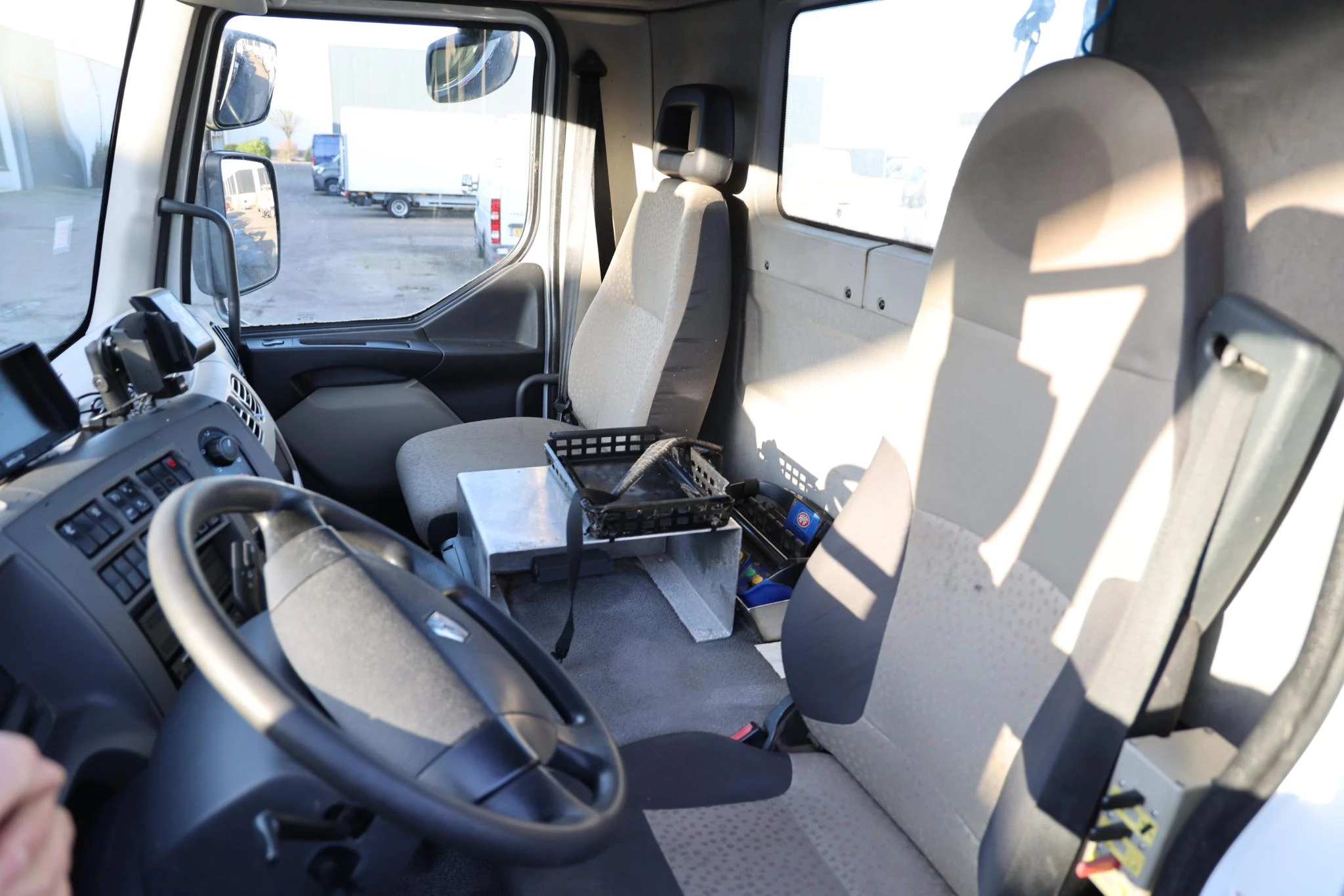 Hoofdafbeelding Renault MIDLUM