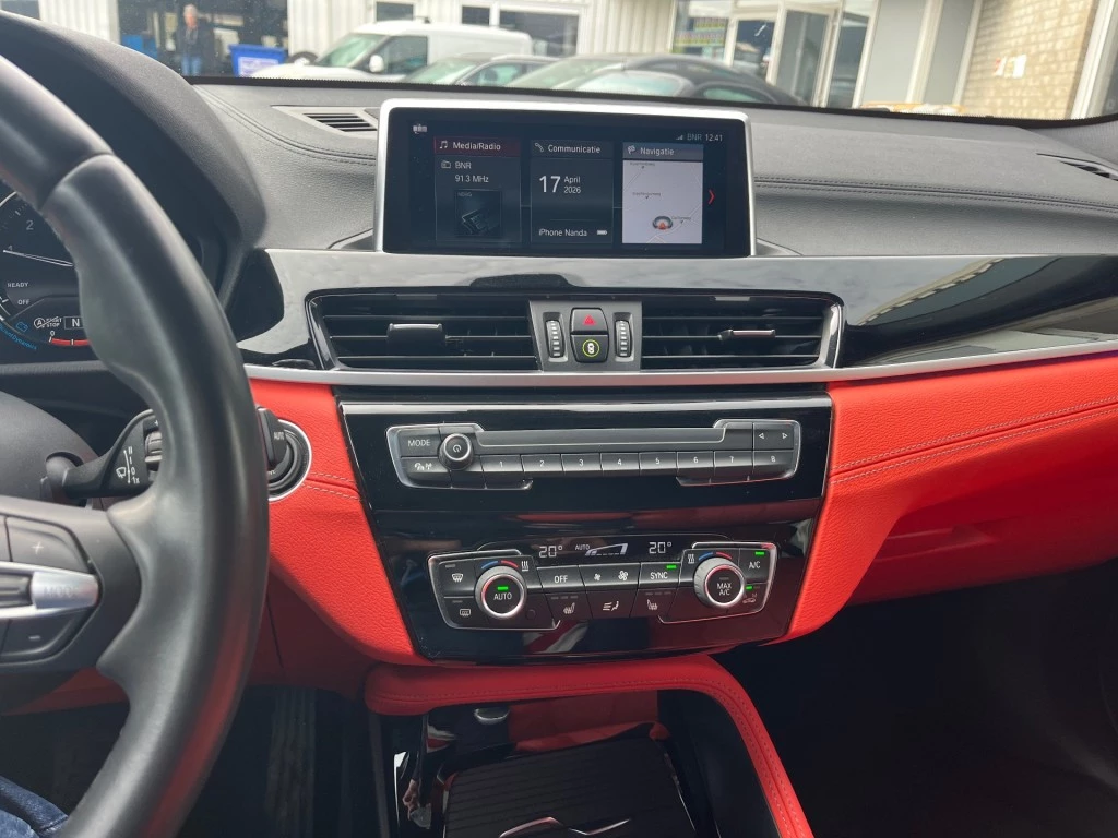 Hoofdafbeelding BMW X2