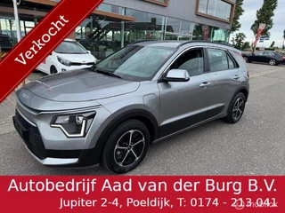 Kia Niro 1.6 GDi PHEV DynamicLine / Plug-inn Hybride / Hybride  volledig elektrisch rijden 55 km ,  Appel Carplay of Android auto , Achteruitrij Camera , Parkeerhulp achter Stoel en stuur verwarming , Dealeronderhouden ,