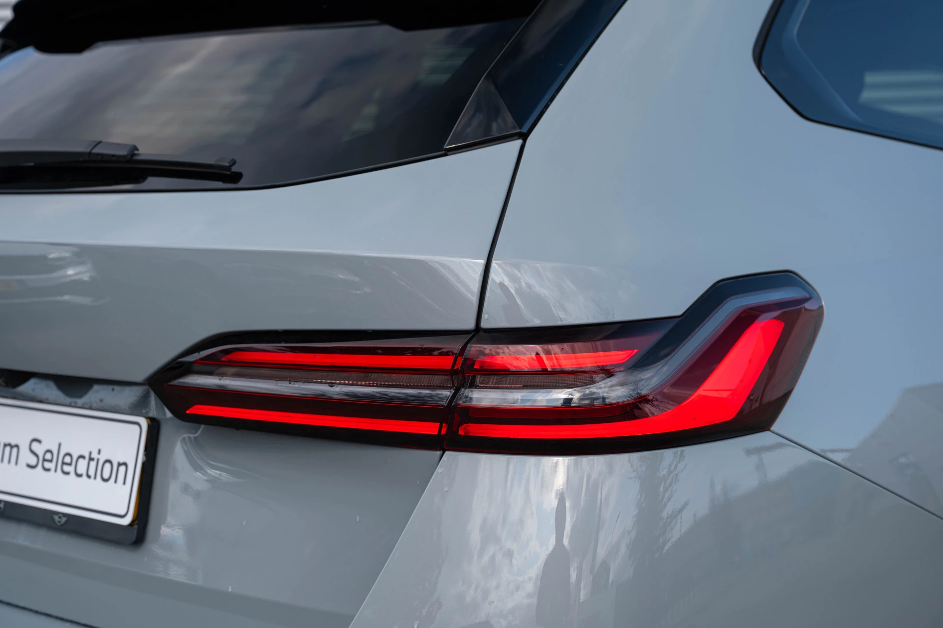 Hoofdafbeelding BMW i5