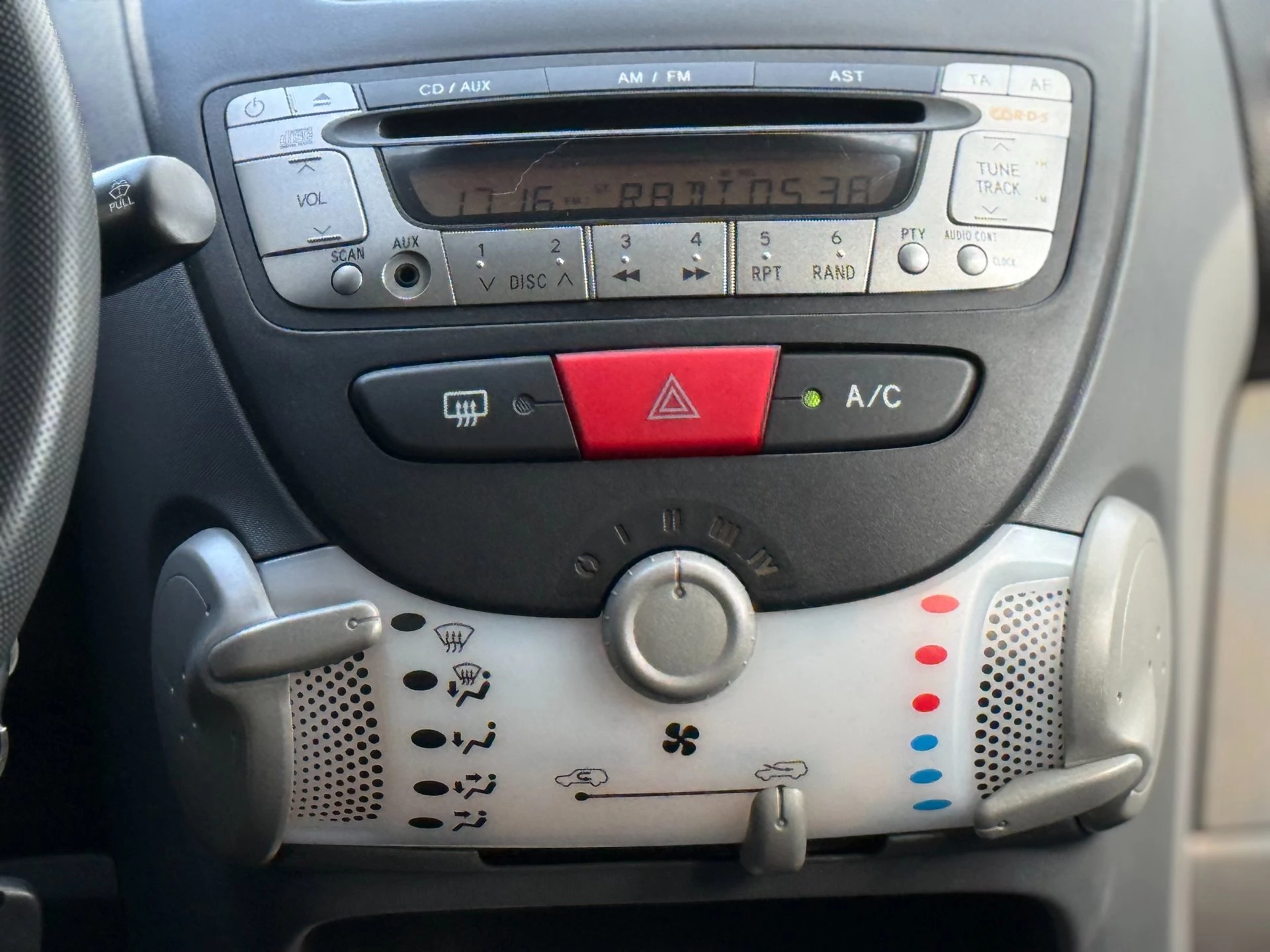 Hoofdafbeelding Peugeot 107