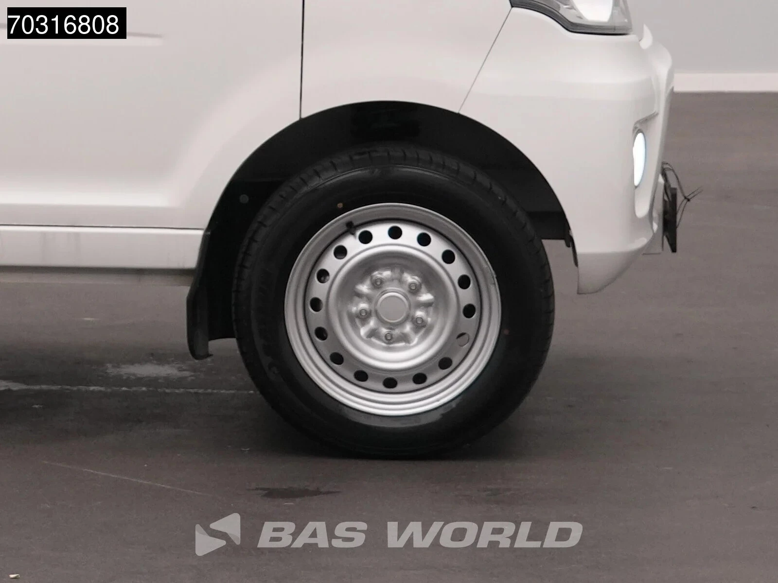 Hoofdafbeelding Cenntro Logistar 200