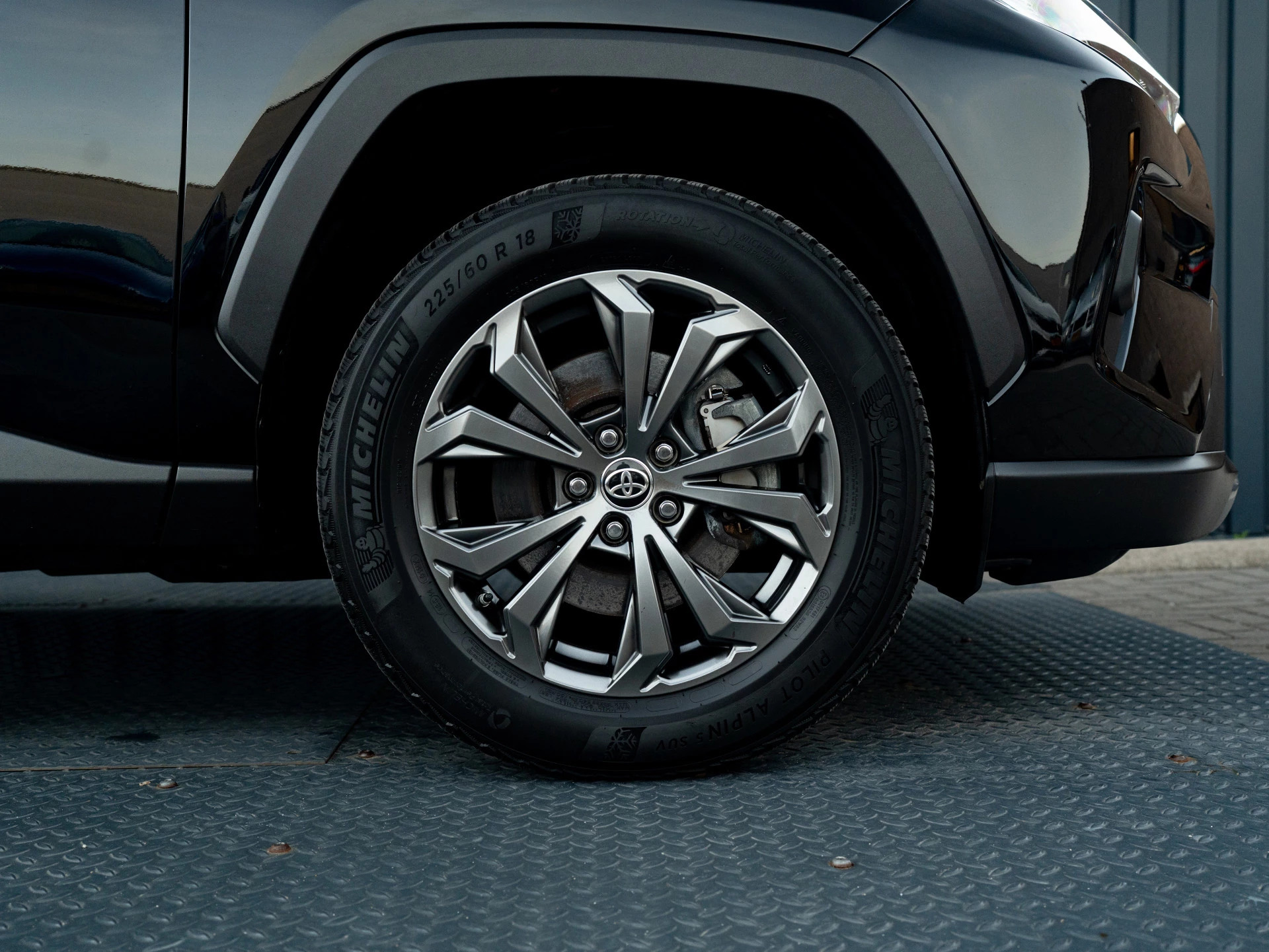 Hoofdafbeelding Toyota RAV4